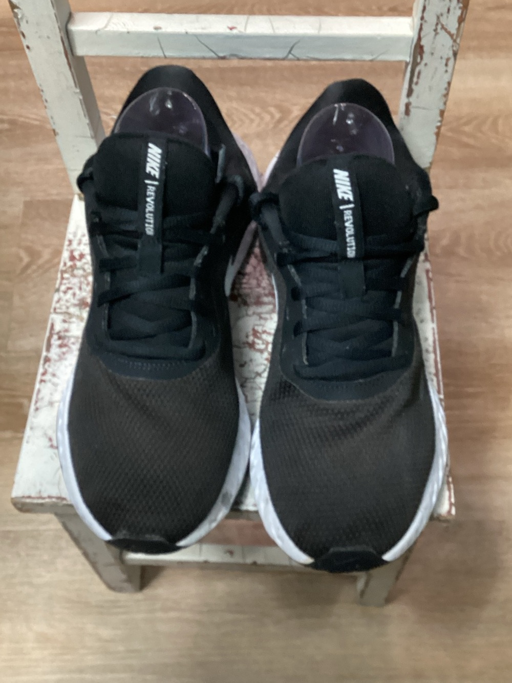 Nike Men’s Black Athletic Running Sneakers 9.5W BQ6715-002